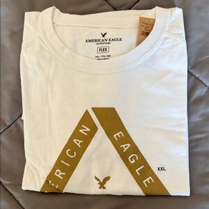 American Eagle Outfitters White and Gold Tee